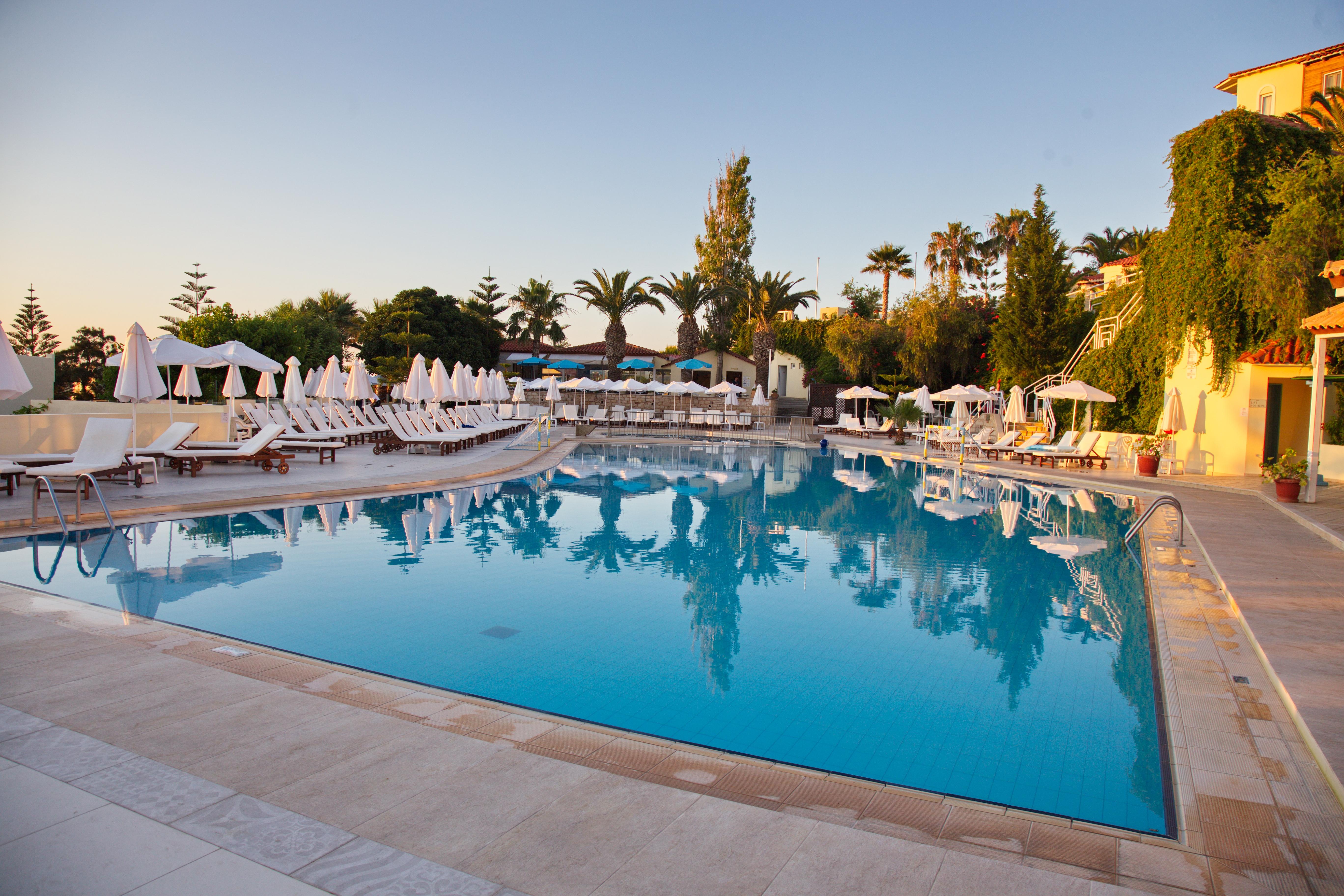 Rethymno Mare & Water Park Hotel Skaleta Exterior photo