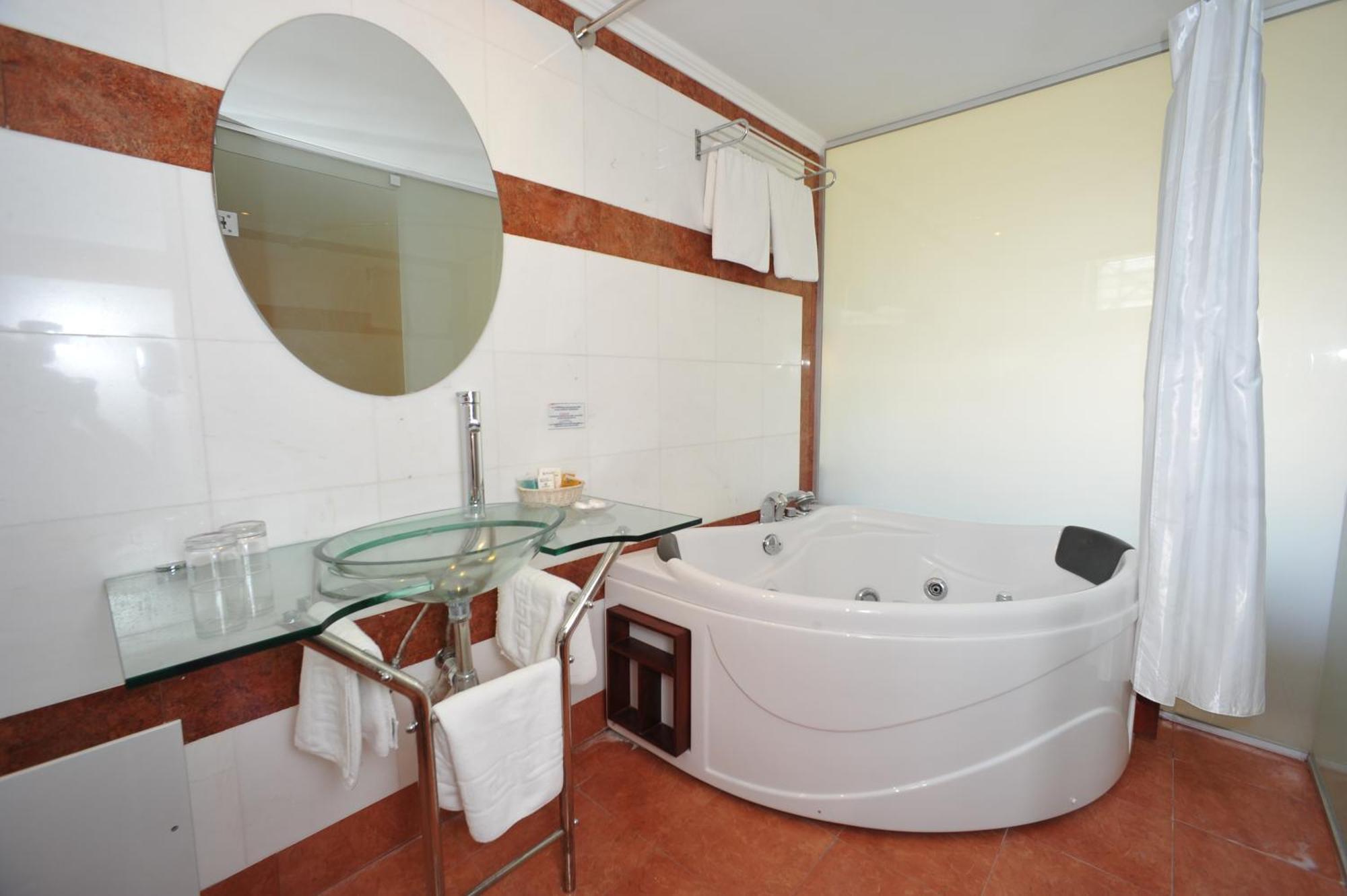 Rethymno Mare & Water Park Hotel Skaleta Exterior photo